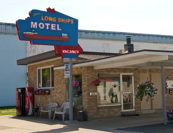 Long Ships Motel - Web Listing